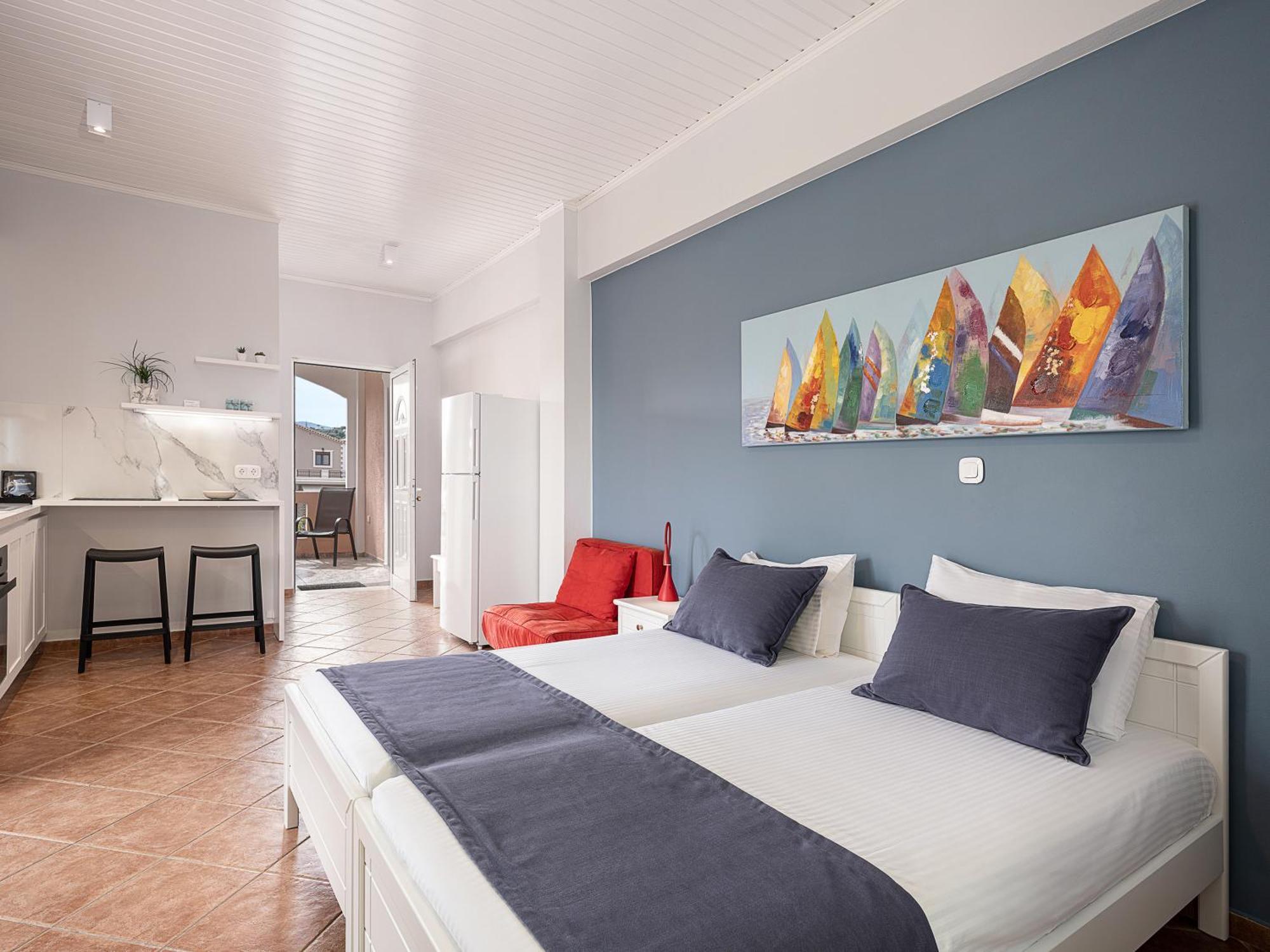 Elena Seafront Luxury Apartments 알미리다 객실 사진