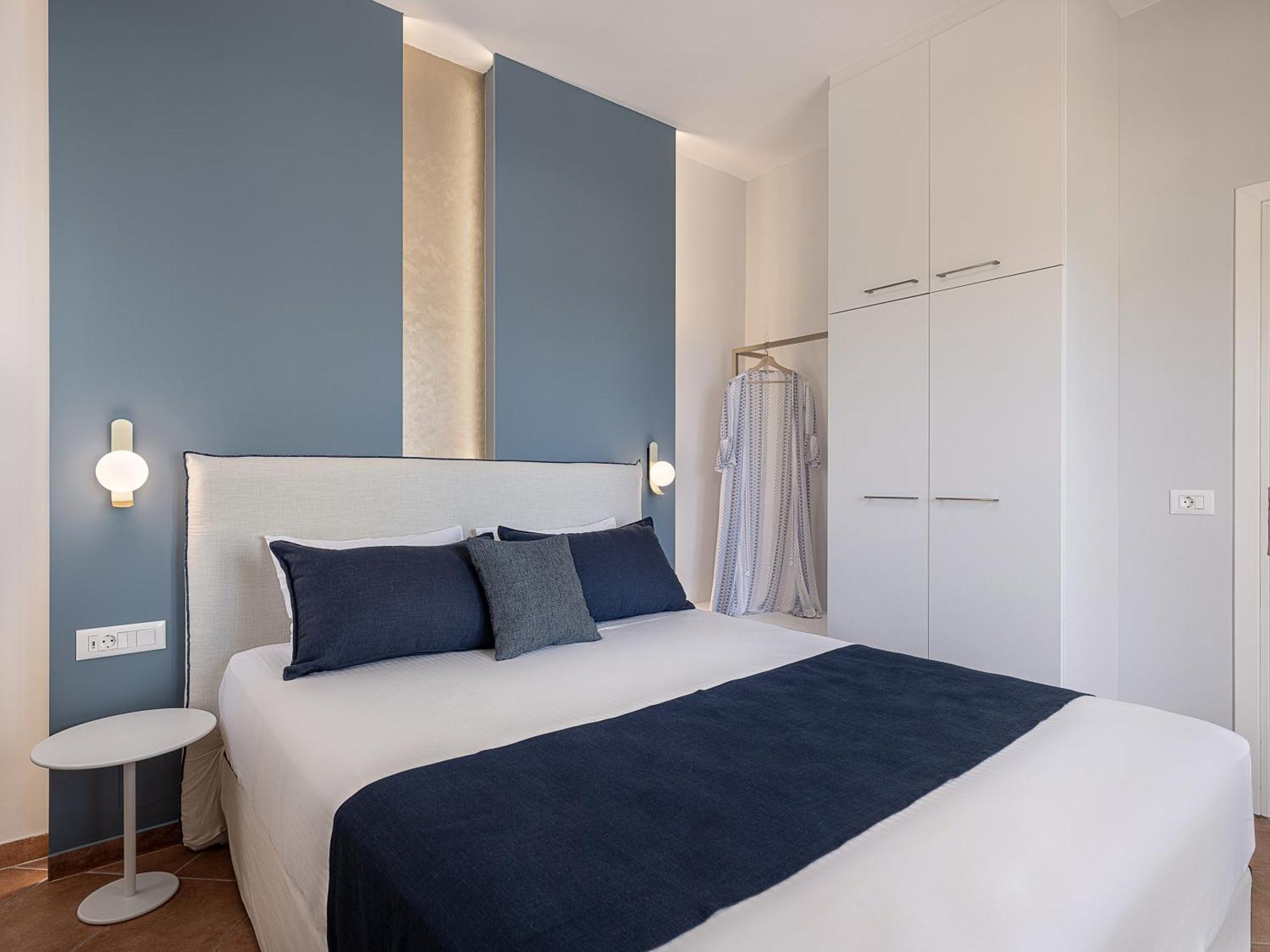Elena Seafront Luxury Apartments 알미리다 외부 사진